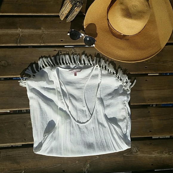 Victoria Secret ivory coverup - Picture 1 of 2